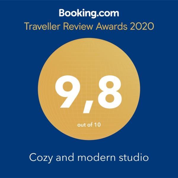 Cozy And Modern Studio Athens Luaran gambar